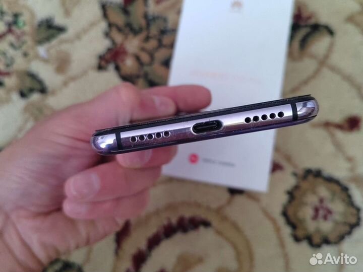 Телефон Huawei p20 pro