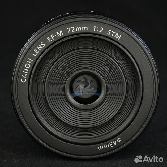 Canon ef m 22mm f 2 STM
