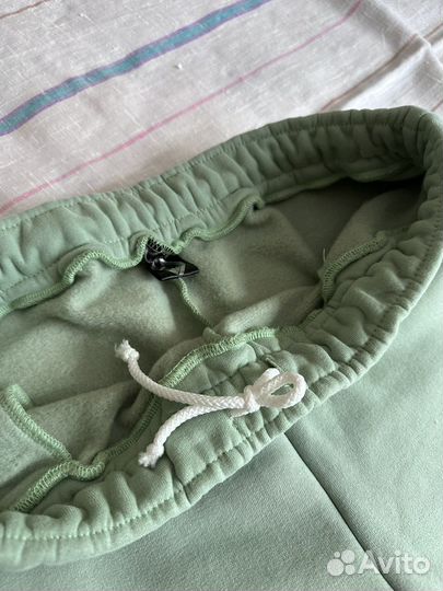 Спортивный костюм женский новый