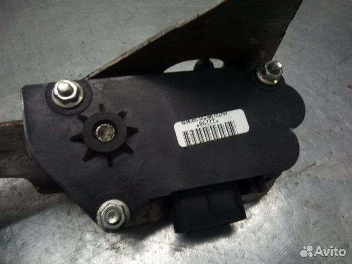 Педаль газа Cadillac Cts 2010