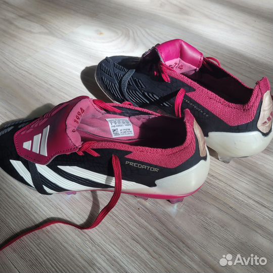 Бутсы футбольные новые Adidas predator, размер 36