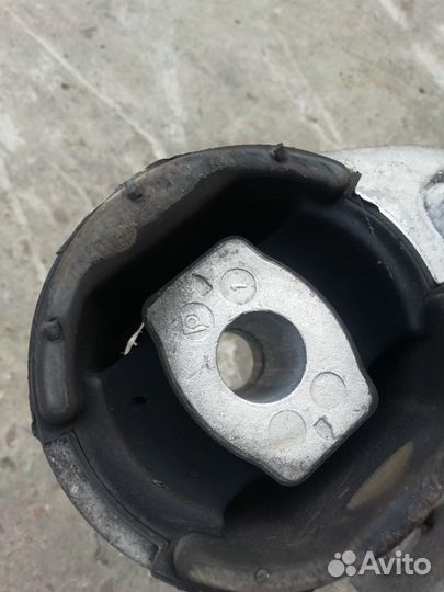 Подрамник задний Bmw E39