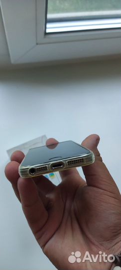 Телефон iPhone 5s