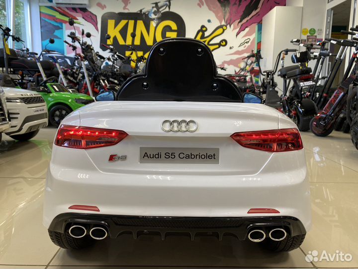 Электромобиль Audi S5 Cabriolet luxury