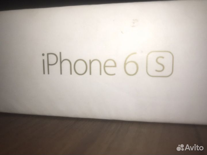 Коробка от iPhone 6s