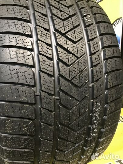 Pirelli Winter Sottozero 3 315/30 R21 и 275/35 R21 105V