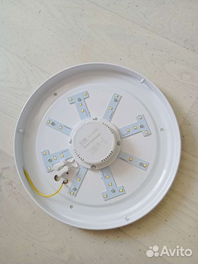 Светодиодная лампа