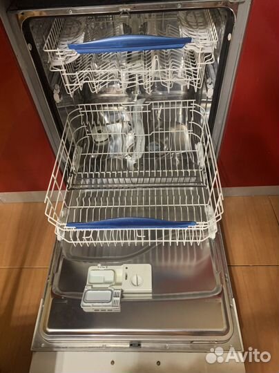 Посудомоечная машина Ariston