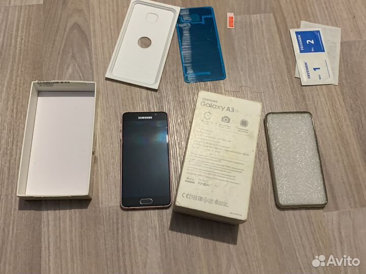 Samsung Galaxy A3 (2016) SM-A310F/DS, 16 ГБ