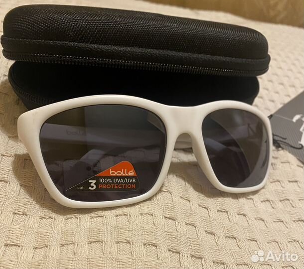 Солнцезащитные очки