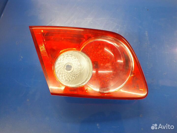 Фонарь задний левый внутренний Mazda 6