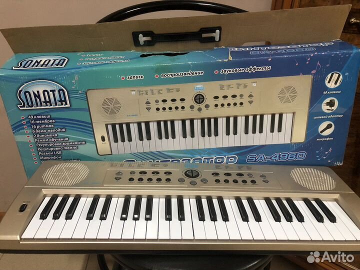 Детский синтезатор с микрофоном