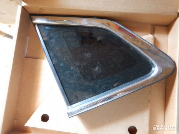 Стекло кузовное глухое левое Nissan Qashqai J11