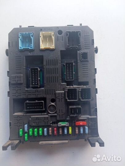 Блок предохранителей BSI