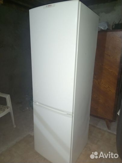 Холодильник Bosch 1.8м NoFrost