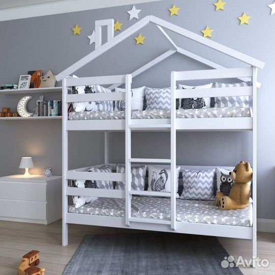 Двухъярусная кровать