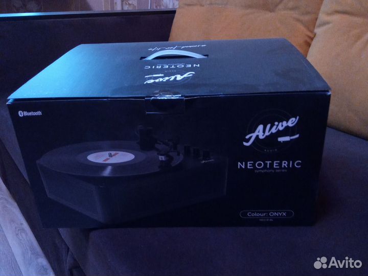 Проигрыватель винила Alive Audio Neoterik