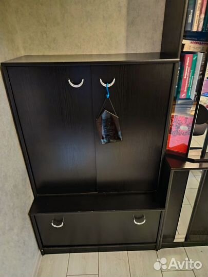 Мебельная стенка бу