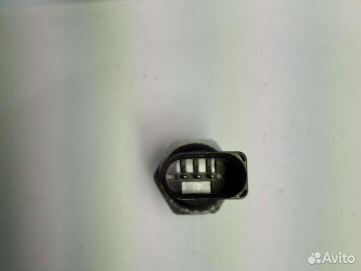 Датчик давления кондиционера VW,Audi