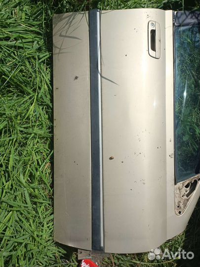 Двери Пежо 406