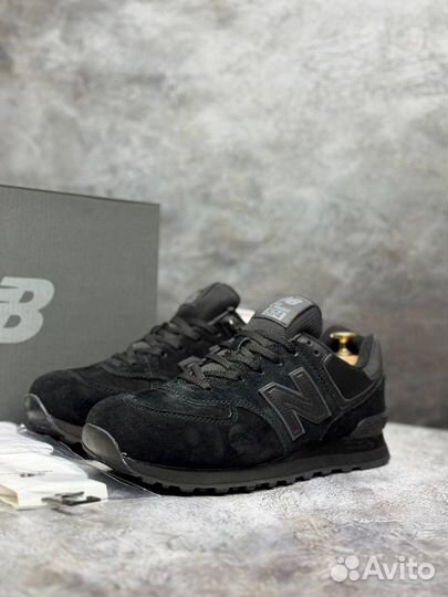 Кроссовки оптом