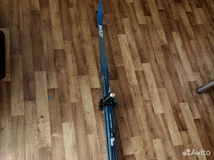 Беговые лыжи atomi