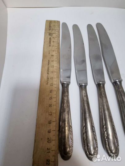 Столовые ножи, 1953 год