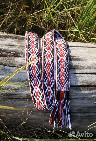 Пояс тканый на бердо