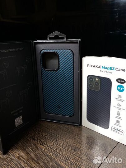 Карбоновый чехол Pitaka iPhone 13 Pro MagEZ Case2