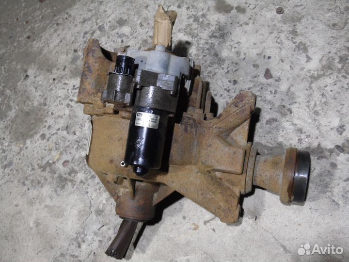 Задний редуктор Рендж Ровер L322