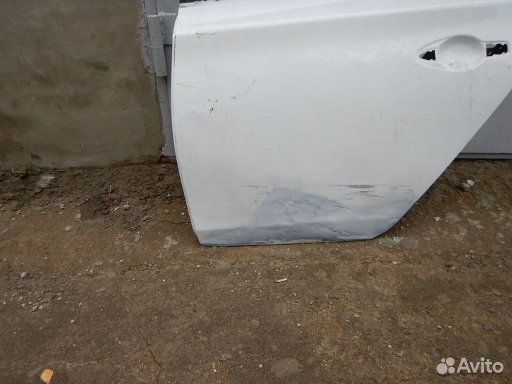 Дверь задняя левая Nissan Sentra B17R