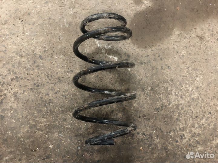 Kia sportage пружина передняя