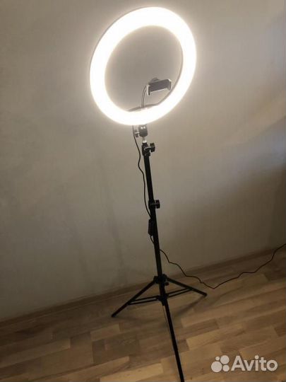 Кольцевая лампа RGB цветная 33 см