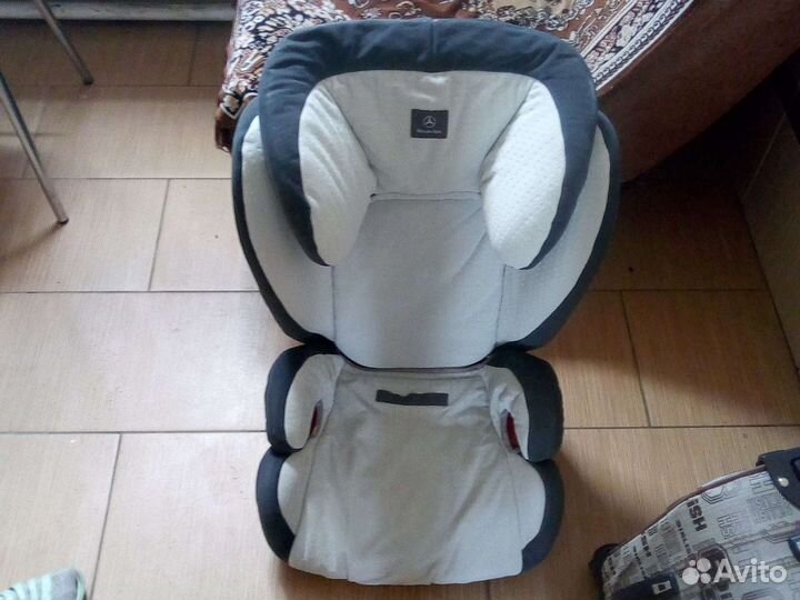 Машинное детское креслом