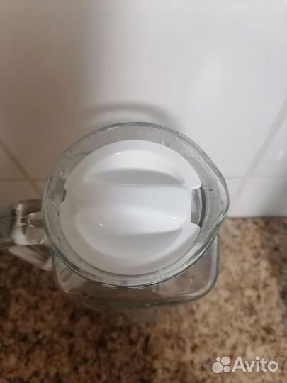 Чайник и графин для воды или сока