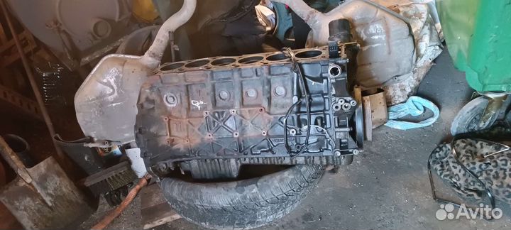 Двигатель Мерседес ом 648