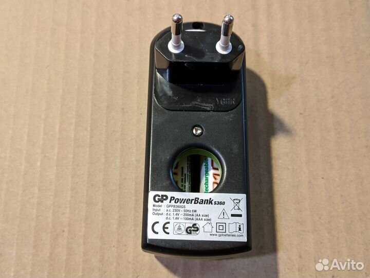 Зарядное устройство GP PowerBank S360