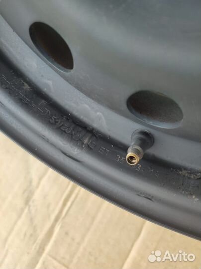 Штампованный диск r14 для ваз