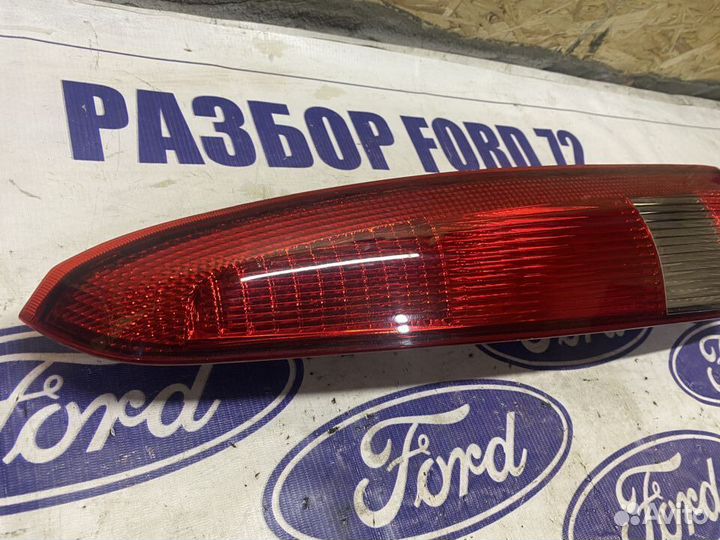 Фонарь правый стоп фара Ford Fusion