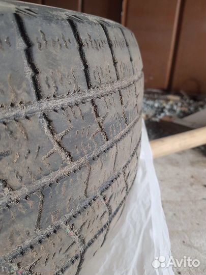 Kumho Marshal KW21 215/60 R16