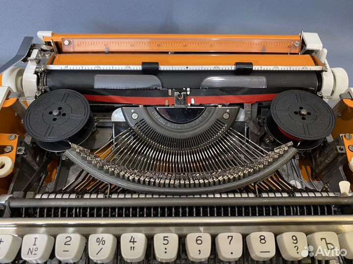 Печатная машинка Unis TBM De Luxe, в коробке