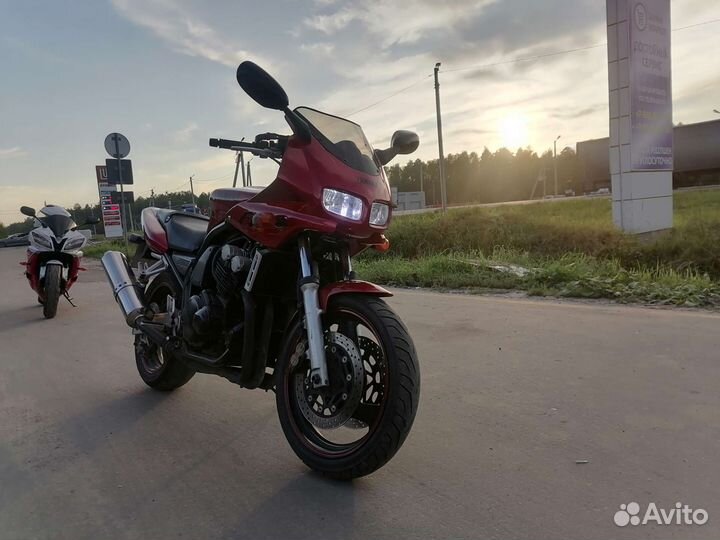 Yamaha FZ 400