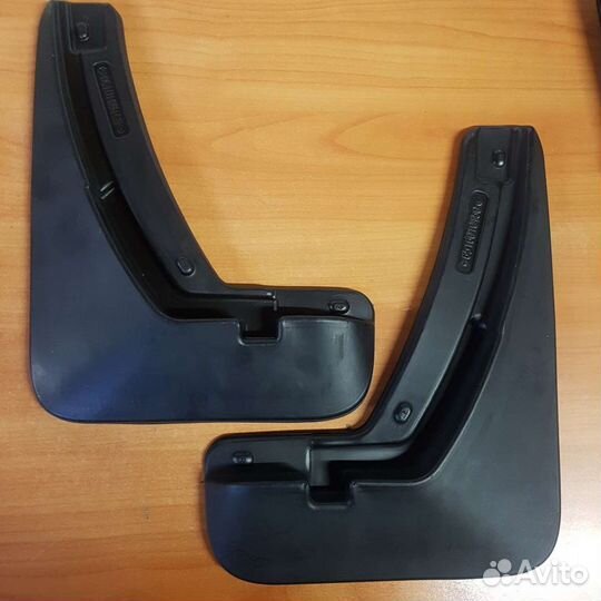 Брызговики передние Ford Focus 2 резина