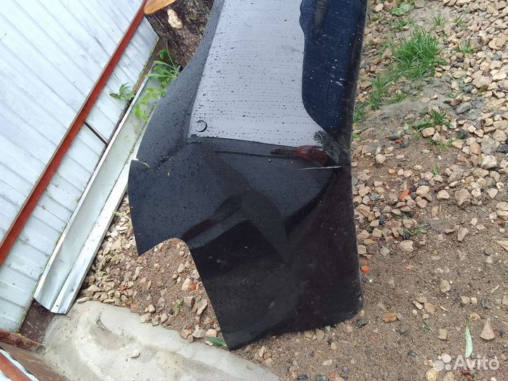 Бампер задний на тоету