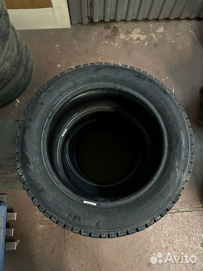 Formula Ice 205/55 R16