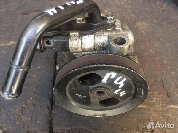 Насос гидроусилителя Hyundai Getz