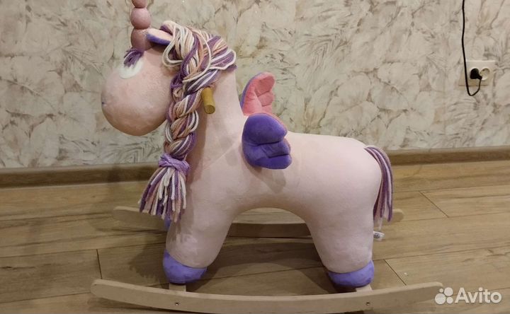 Лошадка-качалка