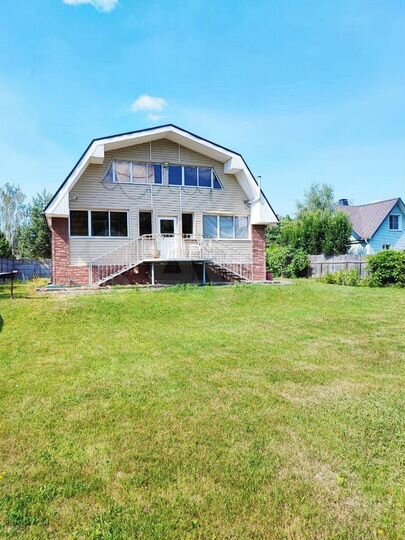 Дом 247,2 м² на участке 23,1 сот.