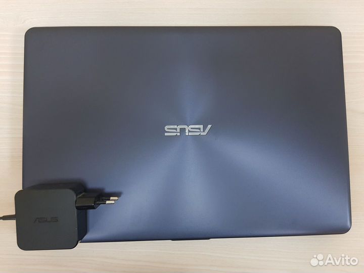 Ноутбук Asus на AMD A9-9420 с SSD + DDR4 FHD