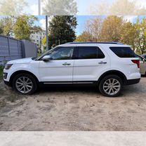 Ford Explorer 3.5 AT, 2017, 161 000 км, с пробегом, цена 2 490 000 руб.